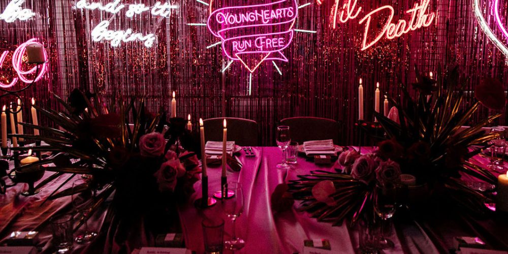 Advantages linked to wedding neon sign